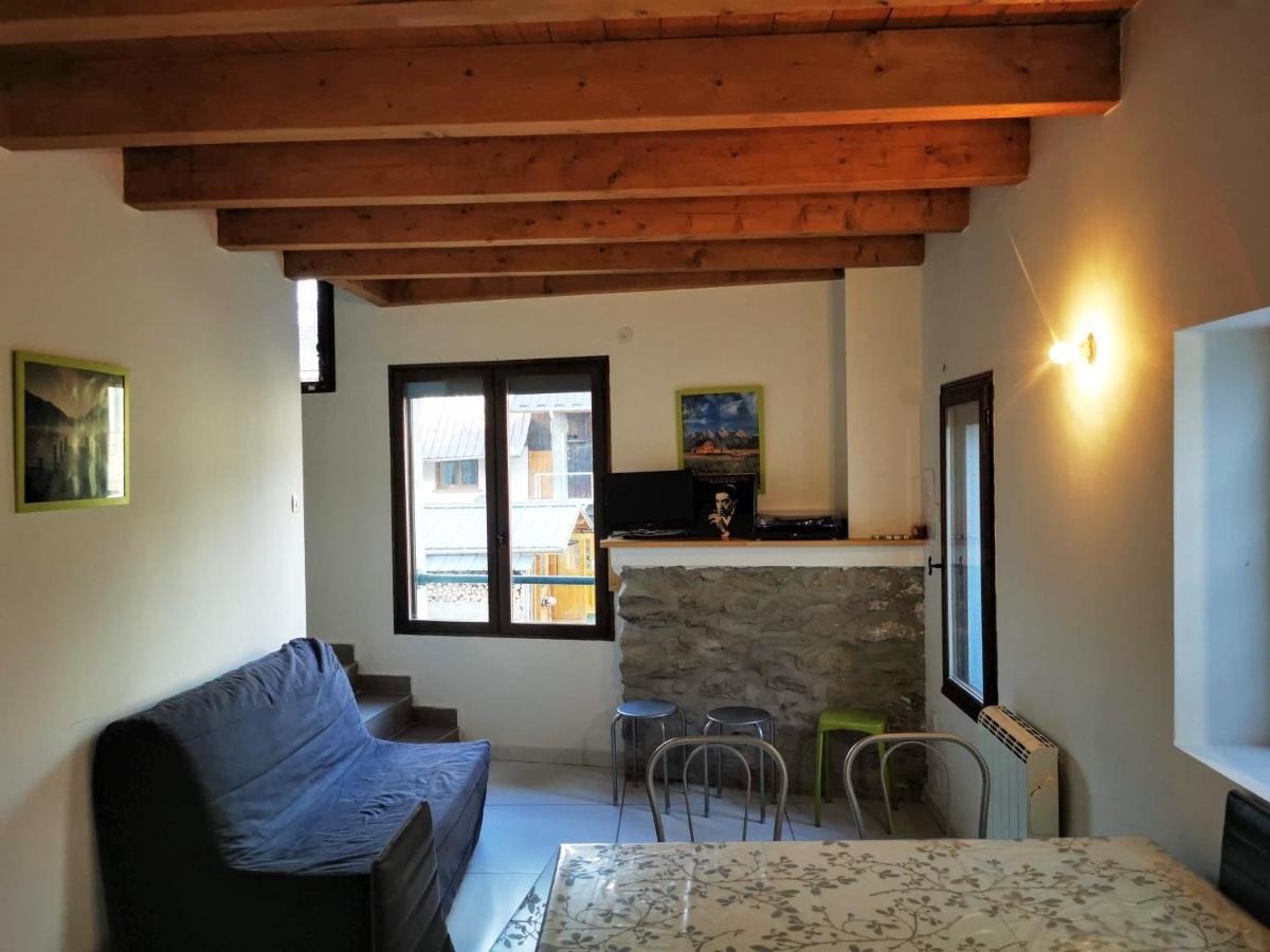 Appartement 4-6 Personnes A Proximite Des Stations Et Grands Cols Saint Avre la Chambre Eksteriør billede